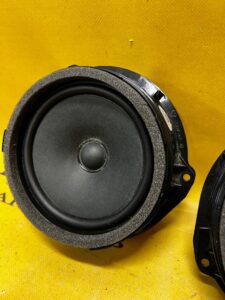 GŁOŚNIK DRZWI AUDI A8 D5 A3 8V A6 C8 4K9035411