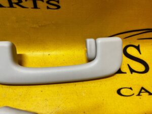 UCHWYT KLAMKA RĄCZKA PODSUFITKI FORD KUGA MK3