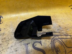 ZAŚLEPKA OSŁONA PROWADNICY FOTELA PRZÓD TOYOTA HILUX VIII 8