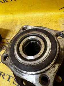 ŁOŻYSKO PIASTA TYLNA BMW E70 E71 X6M X5M