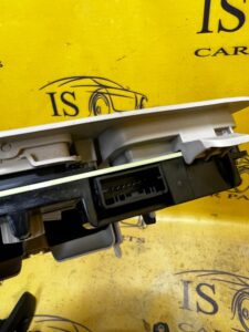 LAMPA PODSUFITKI BEŻOWA FORD KUGA MK3 ESCAPE MK4