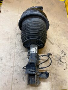 AMORTYZATOR MIECH AIRMATIC PRZÓD LEWY MERCEDES CLS W218