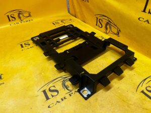 RAMKA WZMOCNIENIE STELAŻ KONSOLI TYŁ TYLNEJ FORD EXPLORER MK6