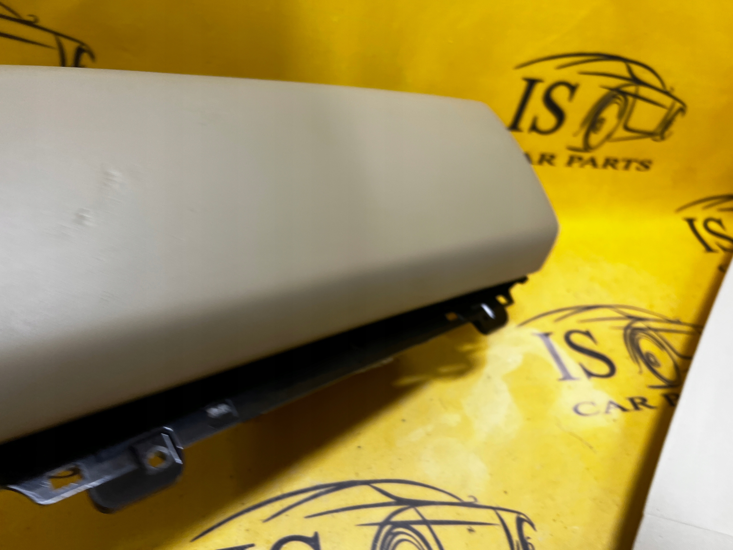 SCHOWEK GÓRNY PASAŻERA RANGE ROVER VOGUE L405