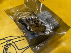 CZUJNIK DESZCZU ŚWIATŁA BMW 1 F20 LIFT 2 F22 3 F30 X5 F16 X6 F16 NOWY OEM