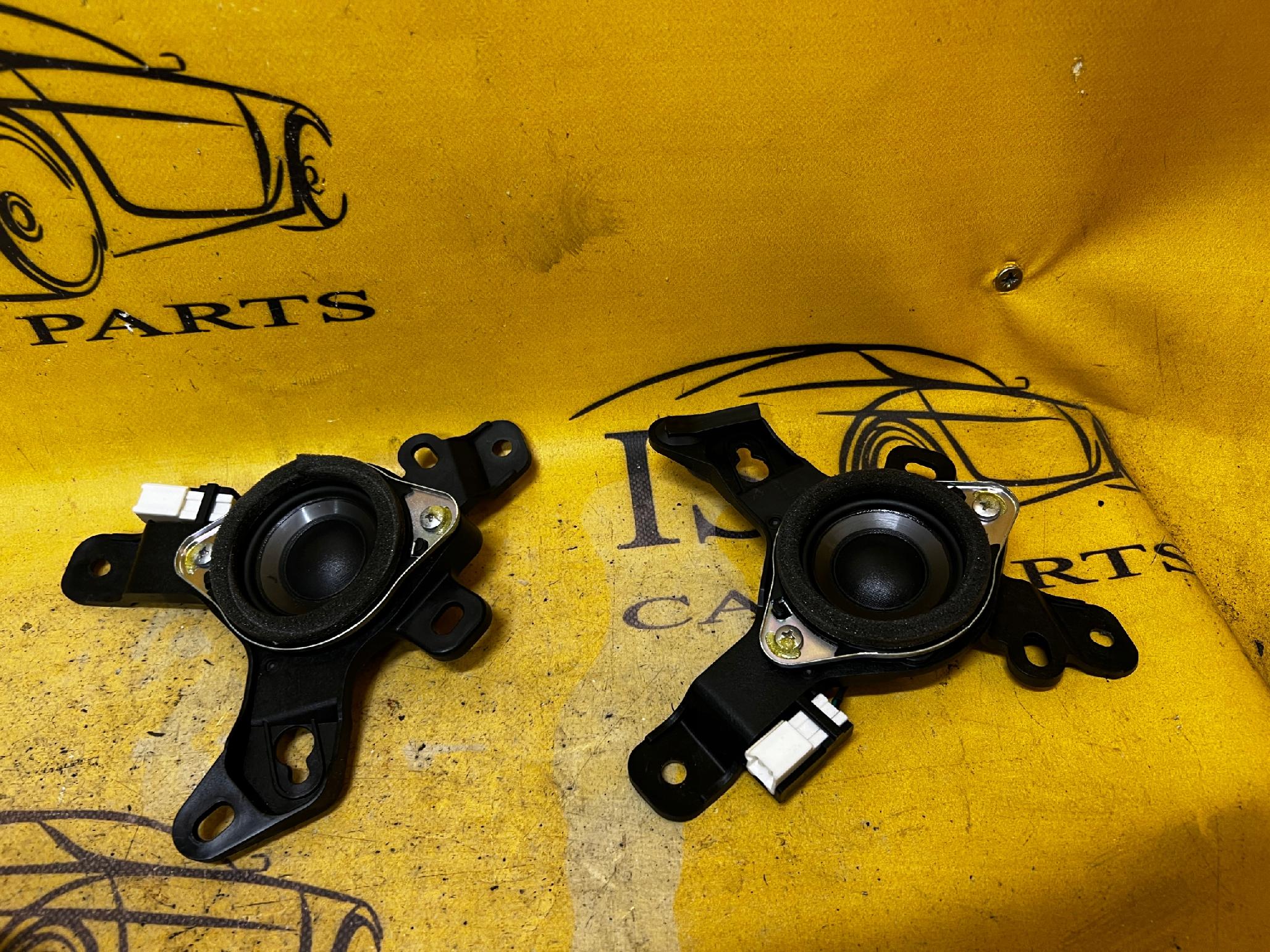 GŁOŚNIK GŁOŚNICZEK DRZWI LEWY PRZÓD LEXUS RX 450H III 3 AL10