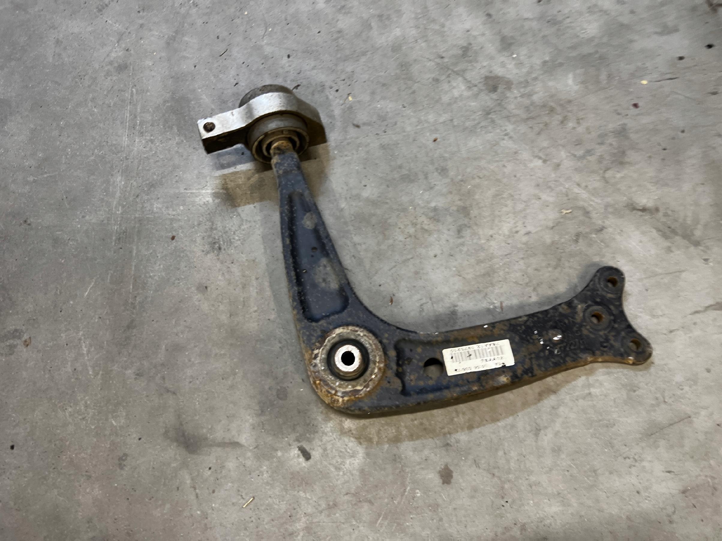 WAHACZ PRZÓD PRZEDNI LEWY PEUGEOT 508 I