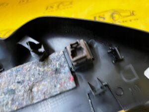 OSŁONA ZAŚLEPKA DESKI KONSOLI DESKI PRAWA PEUGEOT 308 II T9 EU