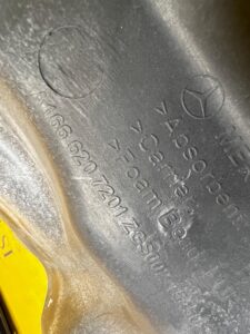 PODSZYBIE OSŁONA PODSZYBIA LEWE LEWA MERCEDES GLS X166