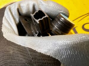 GŁOŚNIK TUNELU KONSOLI PULPITU DACIA SANDERO III