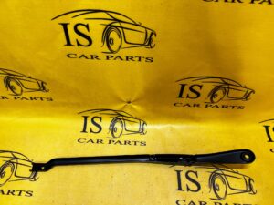 RAMIĘ WYCIERACZKI PRZÓD PRAWE PRAWY PASAŻERA BMW 5 G30 EU NOWE OEM