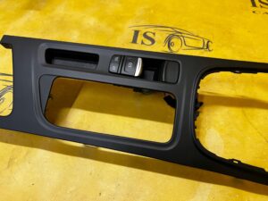 RAMKA OSŁONA DEKOR TUNELU ŚRODKOWEGO RENAULT MEGANE IV EU