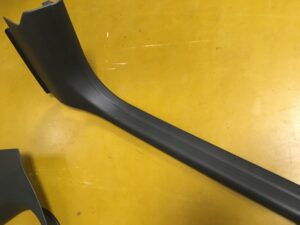 PRAWA OSŁONA LISTWA PROGU MERCEDES W246 INFINITI