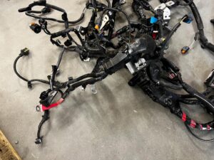 WIĄZKA INSTALACJA OKABLOWANIE SILNIKA RENAULT DACIA 1.5 BLUE DCI K9K U874