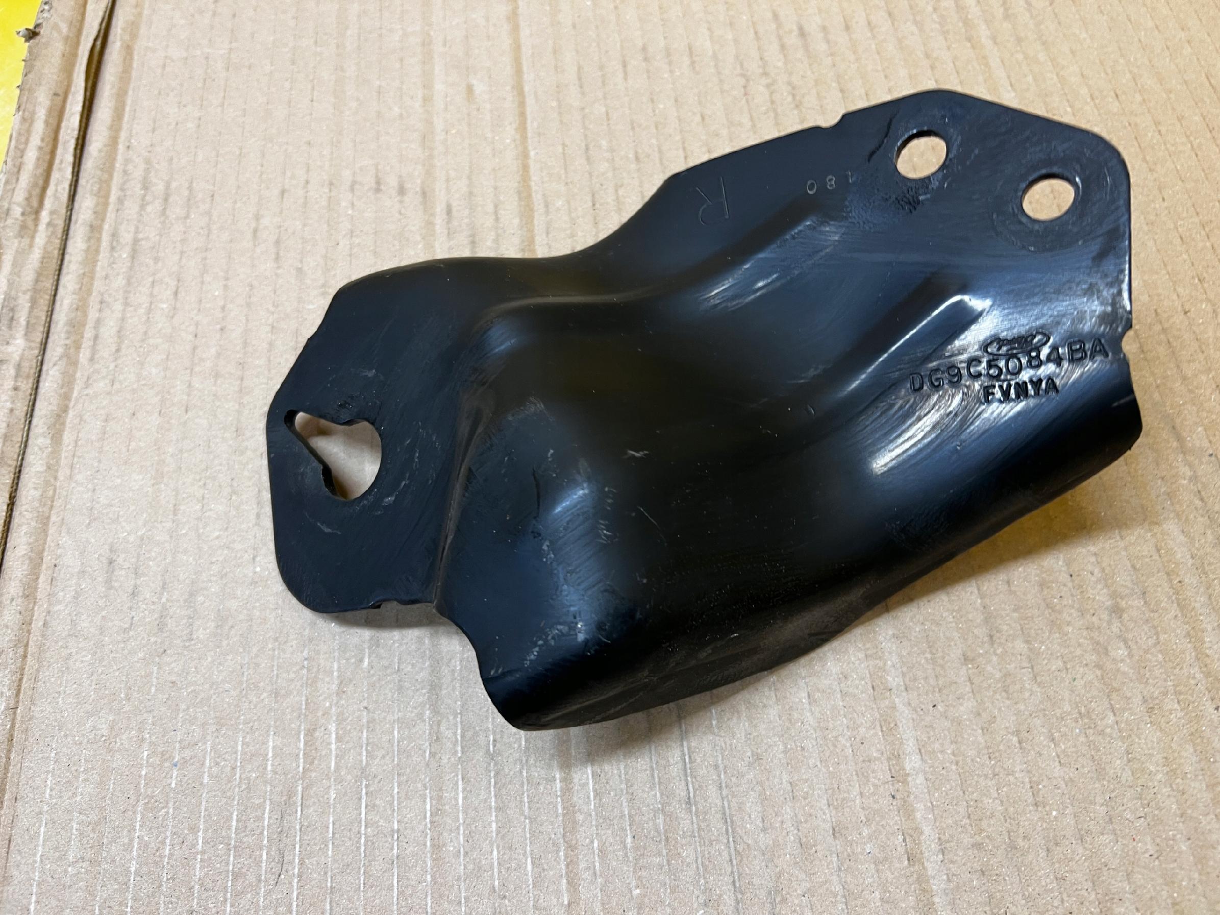 MOCOWANIE WSPORNIK ZAWIESZENIA TYŁ PRAWY FORD FUSION LIFT USA