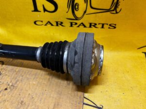 4M0501204K PÓŁOŚ PRAWY TYŁ AUDI SQ7 Q7 4M 4.0 TDI