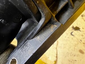 OBUDOWA TERMOSTATU RENAULT DACIA NISSAN MERCEDES 1.5 BLUE DCI