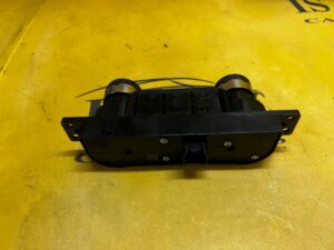 PRZEŁĄCZNIK PANEL STEROWANIA RADIA START STOP KAMERY PDC FORD BRONCO 21-