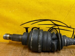 PÓŁOŚ TYŁ TYLNA LEWY LEWA MERCEDES CLA C117