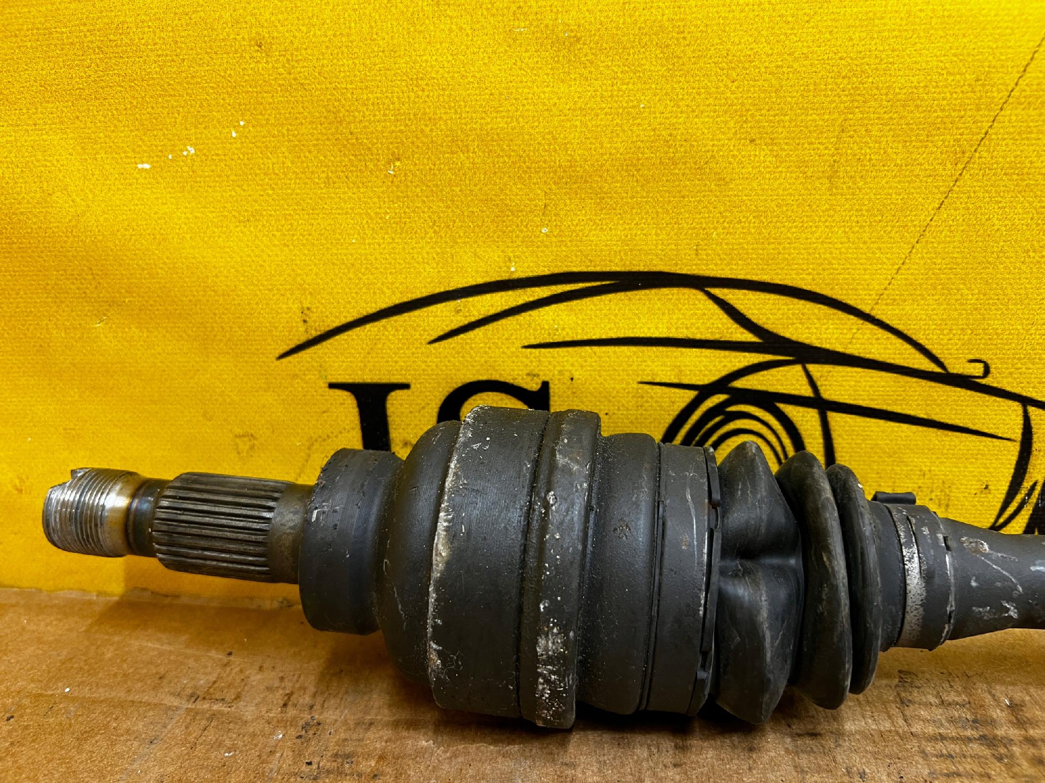 PÓŁOŚ TYŁ TYLNA LEWY LEWA MERCEDES CLA C117