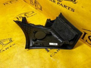 POSZYCIE OSŁONA OBUDOWA SŁUPKA D TYŁ LEWY PORSCHE MACAN 95B