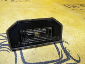 2 X LAMPKA PODŚWIETLENIE TABLICY REJESTRACYJNEJ TESLA MODEL 3 PRZEDLIFT