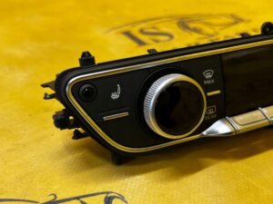 PANEL KLIMATYZACJI NAWIEWU OGRZEWANIA SIEDZEŃ AUDI A4 B9 8W