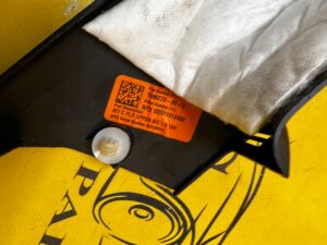 POSZYCIE OSŁONA OBUDOWA SŁUPKA TYŁ C LEWA LEWY TESLA MODEL 3 PRZEDLIFT