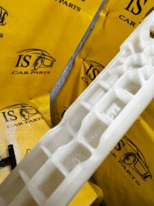 WSPORNIK MOCOWANIE UCHWYT PORSCHE CAYENNE II 7P5