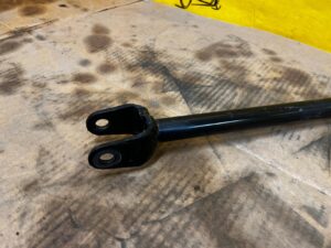 NOWY WAHACZ TYLNY TYŁ LEWY PRAWY INFINITI Q50