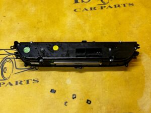 PANEL KLIMATYZACJI NAWIEWU OGRZEWANIA SIEDZEŃ AUDI A4 B9 8W