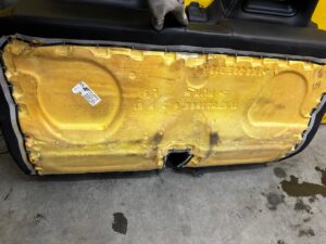 SIEDZISKO OPARCIE KANAPA FOTELE SKÓRA TYŁ TYLNA VW VOLKSWAGEN SCIROCCO III