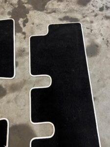 KOMPLET DYWANIKI WELUROWE TESLA MODEL 3