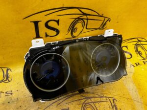 LICZNIK ZEGARY EUROPEJSKIE EU TOYOTA HILUX VIII 8 2.4D D4D 4WD