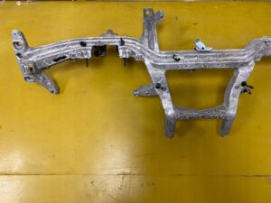 RURA STELAŻ WSPORNIK DESKI JAGUAR XF II X260 EUROP