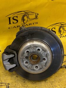 ZWROTNICA TARCZA ZACISK TYLNA TYŁ PRAWA PRAWY BMW 5 G30 X-DRIVE