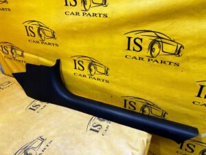 OSŁONA NAKŁADKA LISTWA PROGOWA PRAWY PRAWA CHEVROLET CORVETTE C5 97-04