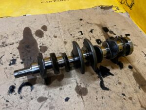 WAŁ KORBOWY RENAULT DACIA 1.5 BLUE DCI K9K U874