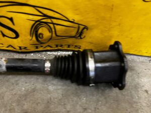 PÓŁOŚ PRZÓD PRZEDNIA PRAWY PRAWA LEWY LEWA PORSCHE MACAN 95B