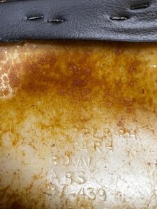 POSZYCIE OSŁONA OBUDOWA SŁUPKA PRZÓD A PRAWY CHEVROLET CORVETTE C5 97-04