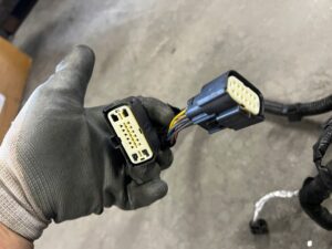 WIĄZKA INSTALACJA ABS TYŁ FORD BRONCO 21-