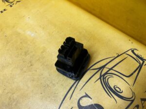 PODWÓJNE GNIAZDO USB PORT ŁADOWARKA FORD BRONCO 21-