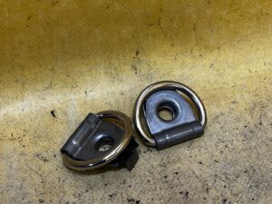 HAK PĘTLA MOCUJĄCA BAGAŻNIKA MERCEDES E-KLASA W213 KOMBI