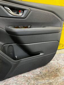 TAPICERKA BOCZEK DRZWI PRZÓD PRAWY SUBARU FORESTER VI SL 25-