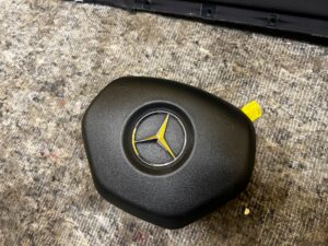 DESKA KONSOLA 3X AIRBAG PODUSZKI 4X PASY MERCEDES CLS W218 CZARNA SKÓRA