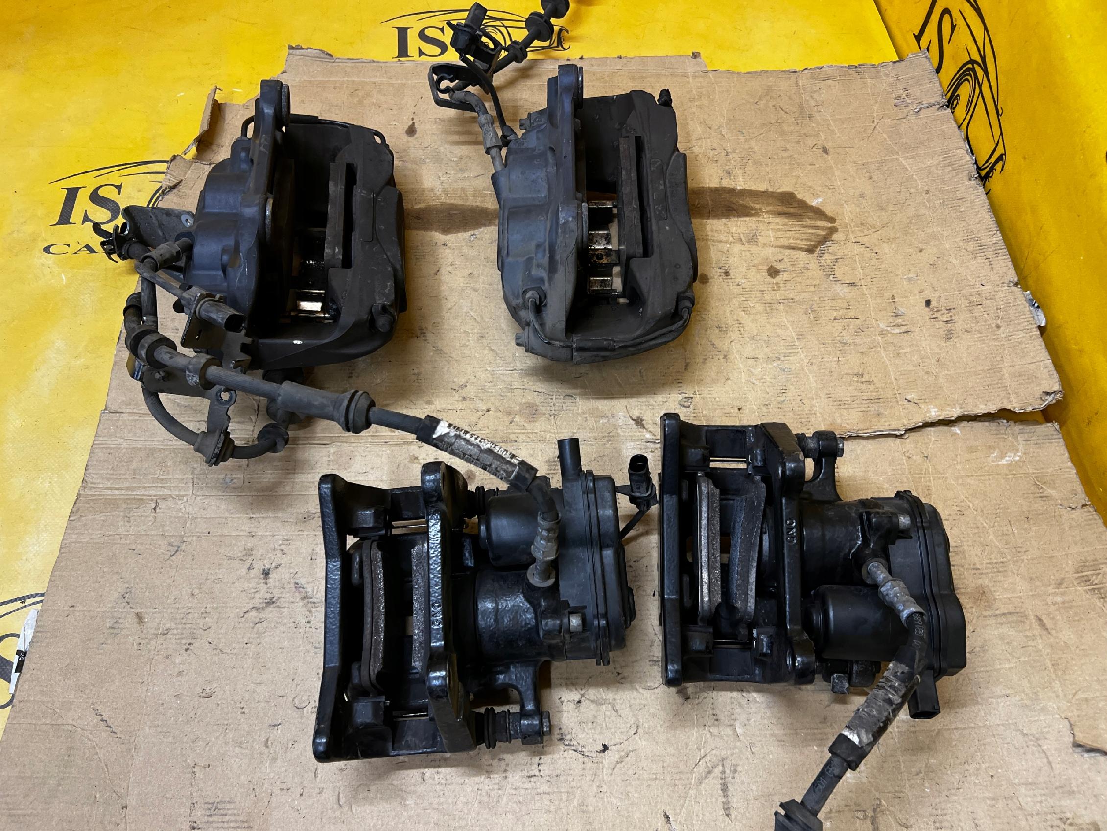 KOMPLET ZACISKI HAMULCOWE PRZÓD TYŁ PORSCHE MACAN 95B 2.0 TFSI