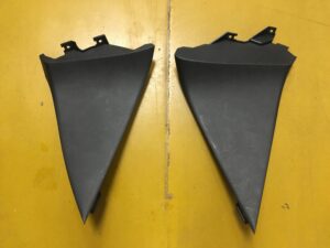 PRAWA OSŁONA BOCZEK TUNELU ŚRODKOWEGO INFINITI Q50