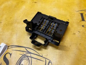 WSPORNIK UCHWYT MOCOWANIE MODUŁU STEROWNIKA AUDIO MERCEDES CLS W218