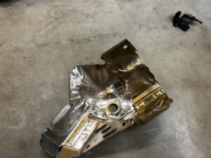 BLACHA OSŁONA TERMICZNA TURBINY CITROEN PEUGEOT 1.6 THP