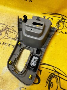 RAMKA ZAŚLEPKA DŹWIGNI ZMIANY BIEGÓW TUNEL TUNELU RENAULT ZOE I Z.E.